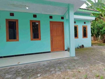 Kontrakan Rumah Bagus Halaman Luas Dekat Kampus Dan Underpass Joglo