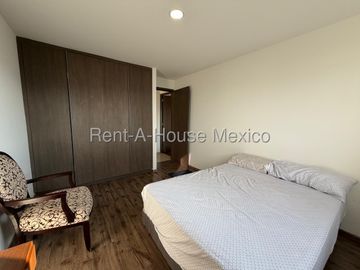 Departamento en Renta, Amueblado, El Refugio, 2 recámaras, 2 estac. , Alberca, gimnasio, canchas.