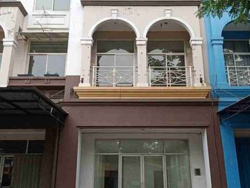 🔥 DISEWAKAN RUKO 3 LANTAI – LOKASI PREMIUM BOULEVARD GRAND GALAXY 🔥