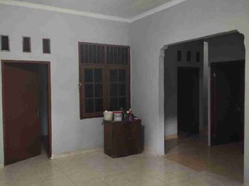 🏡 DISEWAKAN – RUMAH LUAS & NYAMAN DI GRiya Jatisari, JAKASAMPURNA BEKASI BARAT 🏡