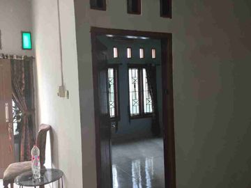 🏡 DISEWAKAN – RUMAH LUAS & NYAMAN DI GRiya Jatisari, JAKASAMPURNA BEKASI BARAT 🏡