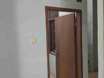 🏡 DISEWAKAN – RUMAH LUAS & NYAMAN DI GRiya Jatisari, JAKASAMPURNA BEKASI BARAT 🏡