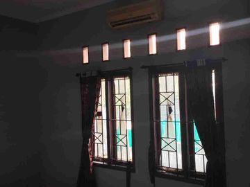 🏡 DISEWAKAN – RUMAH LUAS & NYAMAN DI GRiya Jatisari, JAKASAMPURNA BEKASI BARAT 🏡