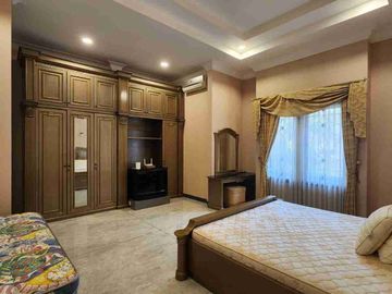 Dijual rumah mewah di Bukit Gading Mediterania Kelapa Gading Jakarta Utara