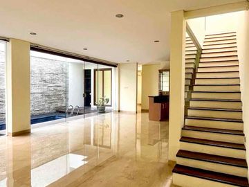 Jual Rumah Townhouse Modern Minimalist 204m2 di Pejaten Barat(Gonz)