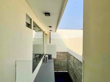 Jual Rumah Townhouse Modern Minimalist 204m2 di Pejaten Barat(Gonz)