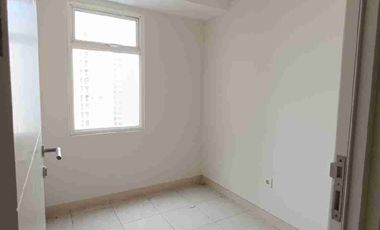 Dijual murah 3br di apartemen The Springlake Summarecon Bekasi