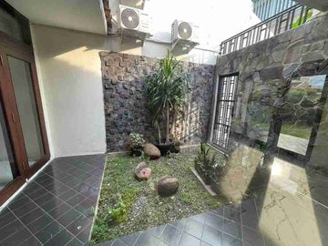 Rumah Mewah 2 Lantai Menteng Jakarta Pusat