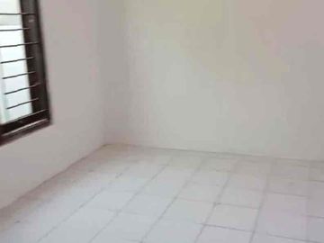 Rumah  Bagus  Dekat Stasiun Purwosari Solo Kota