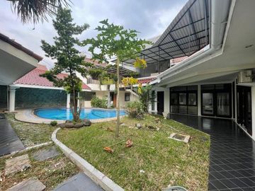 Rumah mewah 2 Lt TERMURAH Jl. Malang, Menteng, Jakarta Pusat