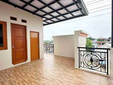 Rumah ready stok di Kramatjati Jakarta Timur