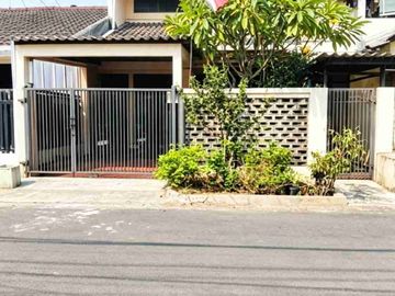 JUAL RUMAH DALAM KOMPLEK PERUMAHAN BILLYMOON PONDOK KELAPA DUREN SAWIT JAKARTA TIMUR