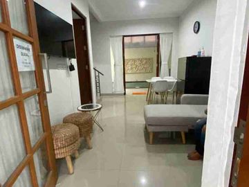 Di Sewakan Rumah furnished dlm perumahan di Jln palagan deket Hotel Hyatt