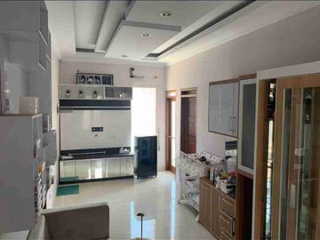 Di Sewakan Rumah furnished dlm perumahan di Jln palagan deket Hotel Hyatt