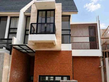 DIJUAL – Rumah Villa Baru SHM Dekat Jatim Park, Kota Batu 🏠⛰️✨