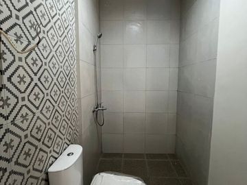 Dijual Rumah Mewah 2 Lantai Jagakarsa LT 133m² Rp2,9 M Free Biaya