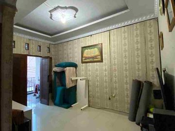 Rumah 2 Lantai Furnish Harapan Baru 1 Bekasi Barat