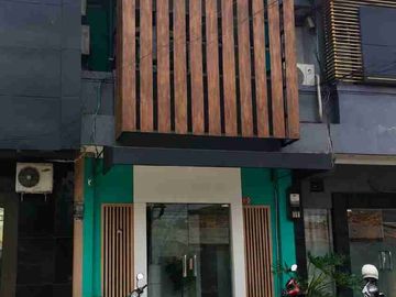 FOR SALE RUKO KOMERSIL LOKASI STRATEGIS DI AREA AKTIF DAN RAMAI KEMANG JAKSEL