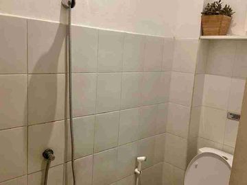 FOR SALE RUKO KOMERSIL LOKASI STRATEGIS DI AREA AKTIF DAN RAMAI KEMANG JAKSEL