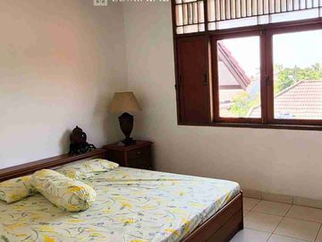 RUMAH HOEK SEMI FURNISHED DI PONDOK KELAPA, JAKARTA TIMUR