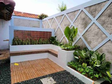 RUMAH HOEK SEMI FURNISHED DI PONDOK KELAPA, JAKARTA TIMUR
