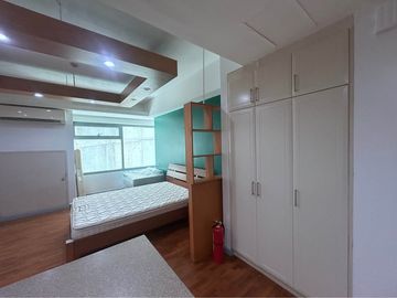 For Rent One Legazpi Village Makati Studio Furnished