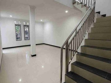 Rumah 2 Lantai di Perumahan Jatimulya Tambun Selatan Bekasi