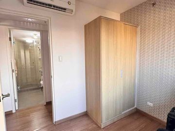 2 BEDROOM UNIT LOW FLOOR AT THE RISE