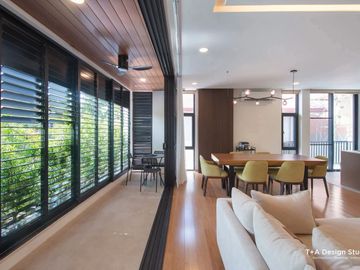 Merville Park Paranaque Modern Upscale House For Sale