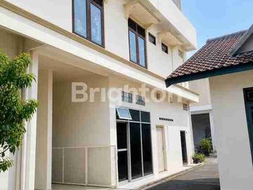 DIJUAL MURAH  RUKO, TOKO, GEDUNG, RUMAH, GUDANG DI  RING ROAD SELATAN YOGYAKARTA
JL. RING ROAD SELATAN, YOGYAKARTA