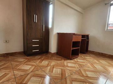 SE VENDE CASA EN PLACILLA- VALPARAÍSO 2D-1B-3E  Valor 79.000.000.-