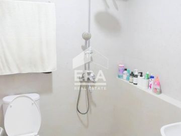 Dijual Rumah Hook Nyaman 2 Lantai di Premier Savana Vida Bekasi