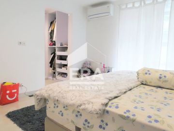 Dijual Rumah Hook Nyaman 2 Lantai di Premier Savana Vida Bekasi