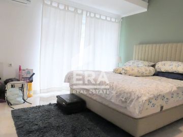 Dijual Rumah Hook Nyaman 2 Lantai di Premier Savana Vida Bekasi