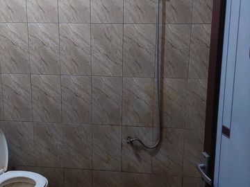 Dijual Rumah 2 Lantai di Poris Cipondoh, Tangerang