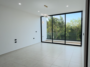 Casa de 4 Recámaras, una en Planta Baja, Temozón Norte, Entrega Inmediata