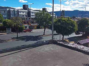 PROPIEDAD RENTERA EN VENTA | 2 DEPARTAMENTOS + SUITE + LOCAL COMERCIAL | TUMBACO 💰🏡

💰 Precio: $350.000