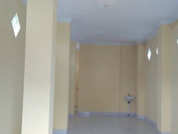 Disewakan Ruko 2 Lantai Berlokasi Strategis di Pusat Kota Dekat Kraton