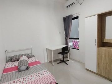 JUAL Kosan IPB (5 KAMAR) Dekat (KAMPUS IPB) Kost, FURNISHED di Kota Bogor Barat (KMY) DB