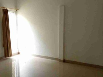 Di jual cepat rumah Jatiwaringin jakarta timur nego sampai deal