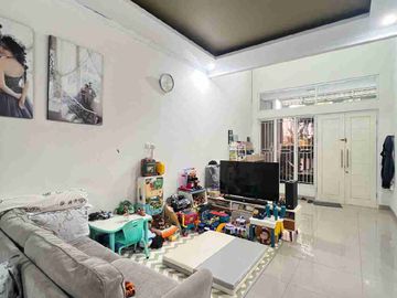 RUMAH DIJUAL DI HARAPAN INDAH BEKASI AMAN TIDAK BANJIR
