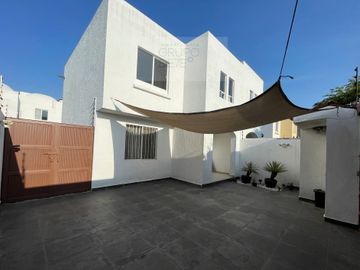 RENTA CASA SANTA FE TLACOTE CORREGIDORA QRO