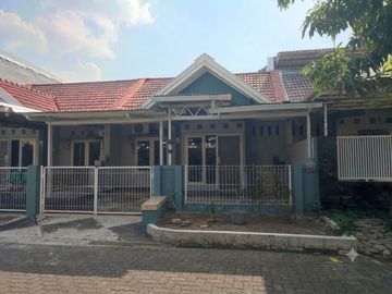 Sewa Rumah siap huni dan nyaman Graha Padma, Semarang Barat-11728