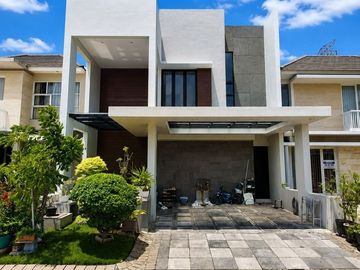 Rumah Greenwich, Royal Residence SIAP HUNI, CARPORT 2, AC 7 unit