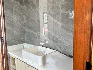 Brandnew Modern 2Storey House and Lot for Sale in BF Homes  Paranaque -MD