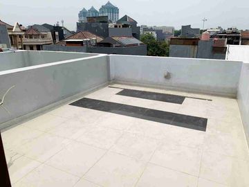 D jual rumah Brand new Muara Karang