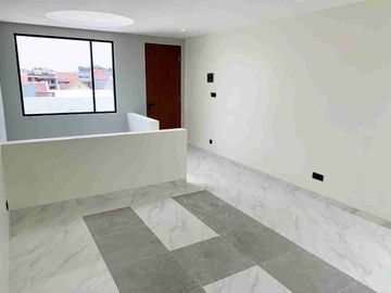 D jual rumah Brand new Muara Karang