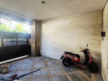 Villa for Rent in Beranda Mumbul, Nusa Dua – Prime & Exclusive Location.