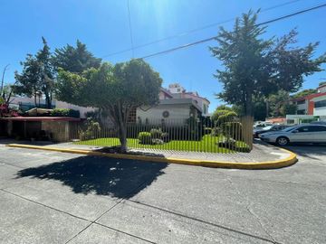 Casa en Venta, Cto. Ingenieros, Cd. Satélite