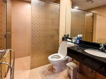 1 Bedroom Condo for Rent in Park Point Residences